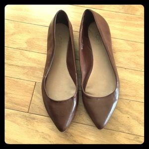 Ann Taylor flats size 9
